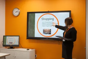 Turuncu Halı Deneyimi görseli